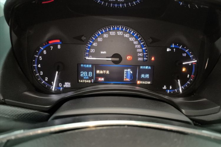 凯迪拉克ATS-L 2016款 25T 舒适型中控内饰15