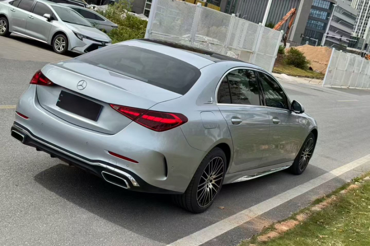 奔驰C级 2023款 C 260 L 运动版车身外观6002