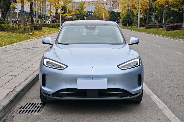 鸿蒙智行 问界M5 2022款 纯电四驱性能版车身外观6001