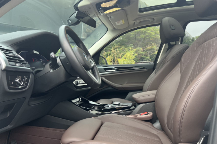 宝马iX3 2022款 改款 领先型局部细节9009