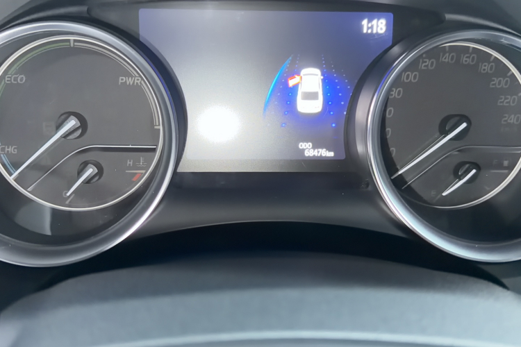 丰田 凯美瑞 2019款 改款 双擎 2.5HG 豪华版中控内饰15