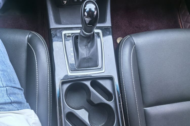 现代 名图 2017款 1.6T 自动智能型GLS 国V中控内饰7004