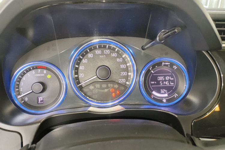 本田 锋范 2017款 1.5L CVT精英版中控内饰15