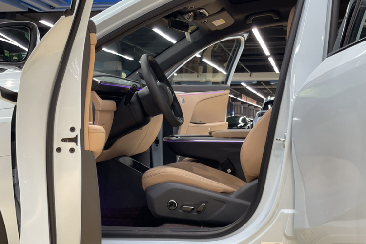 ARCFOX极狐 极狐 阿尔法T5(ARCFOX αT5) 2025款 520 MAX中控内饰7002