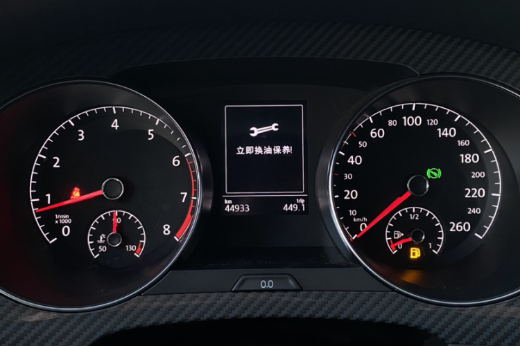 大众 高尔夫·嘉旅 2016款 230TSI 自动豪华型中控内饰15