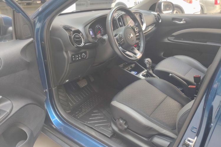 起亚 奕跑 2019款  1.4L 自动运动版 国VI中控内饰7003