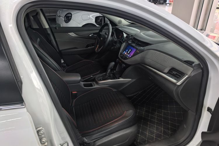 雪佛兰 迈锐宝 2017款 1.5T 自动舒适版中控内饰7005