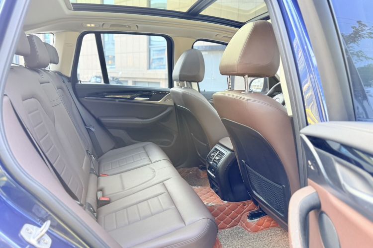 宝马X3 2018款 xDrive25i M运动套装 国VI中控内饰7007