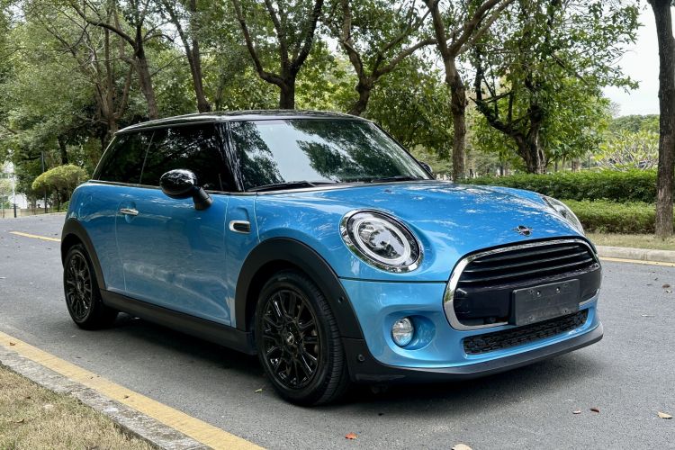 MINI 2018款 1.5T COOPER 经典派车身外观6002