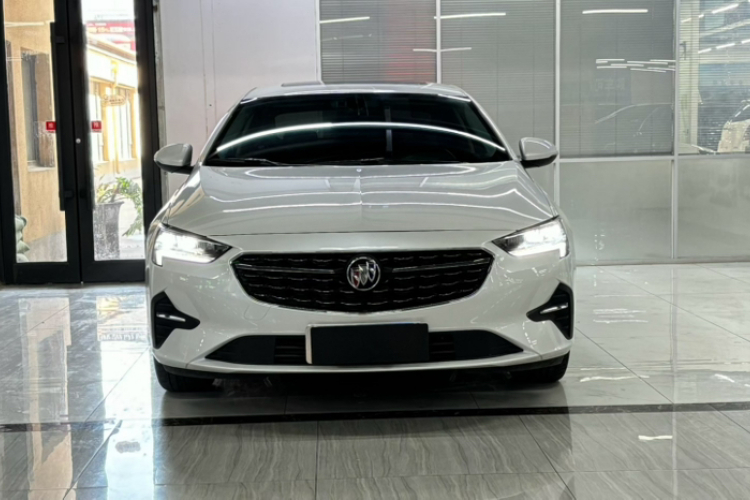 别克 君威 2023款 552T 智享型车身外观6001