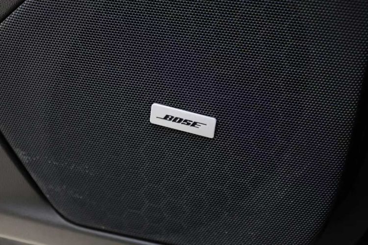 凯迪拉克XT5 2022款 2.0T 四驱尊贵型局部细节9001