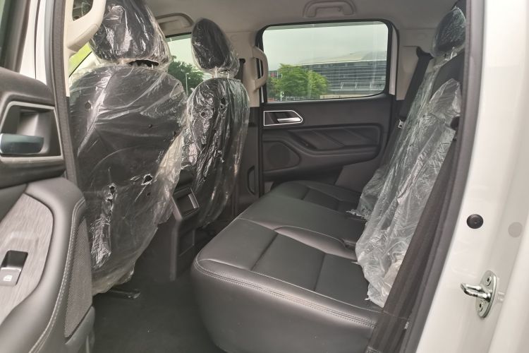 长城 炮 2023款 2.0T商用版自动柴油四驱精英型长箱GW4D20M中控内饰7003