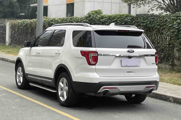 福特 探险者(进口) 2017款 2.3T 风尚版车身外观6003