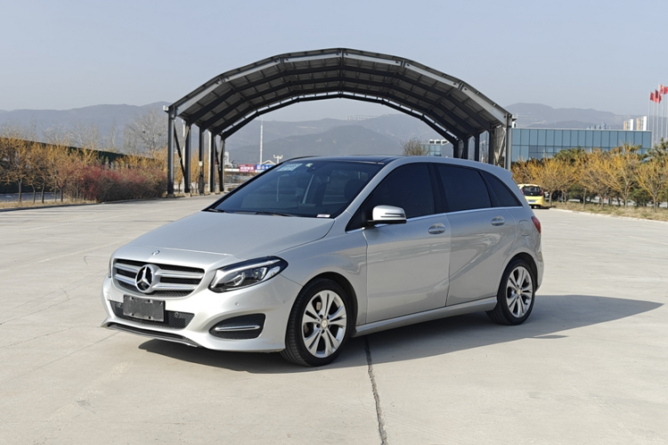 奔驰B级 2015款 B 200 时尚型车身外观6005