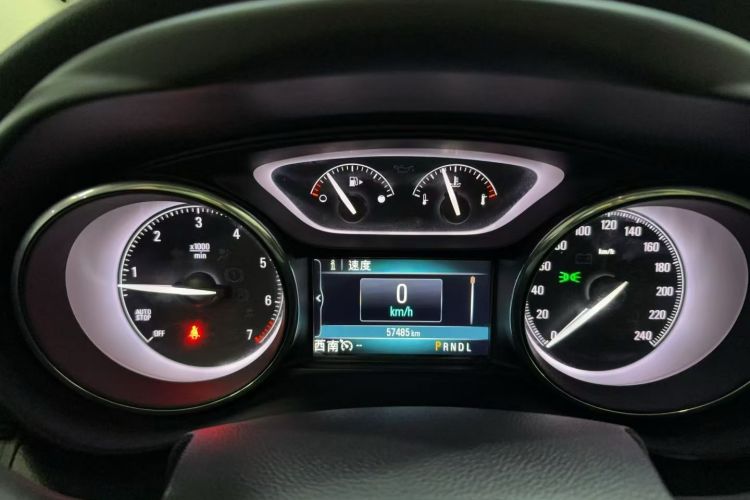 别克 昂科威 2020款 20T 两驱领先型中控内饰15