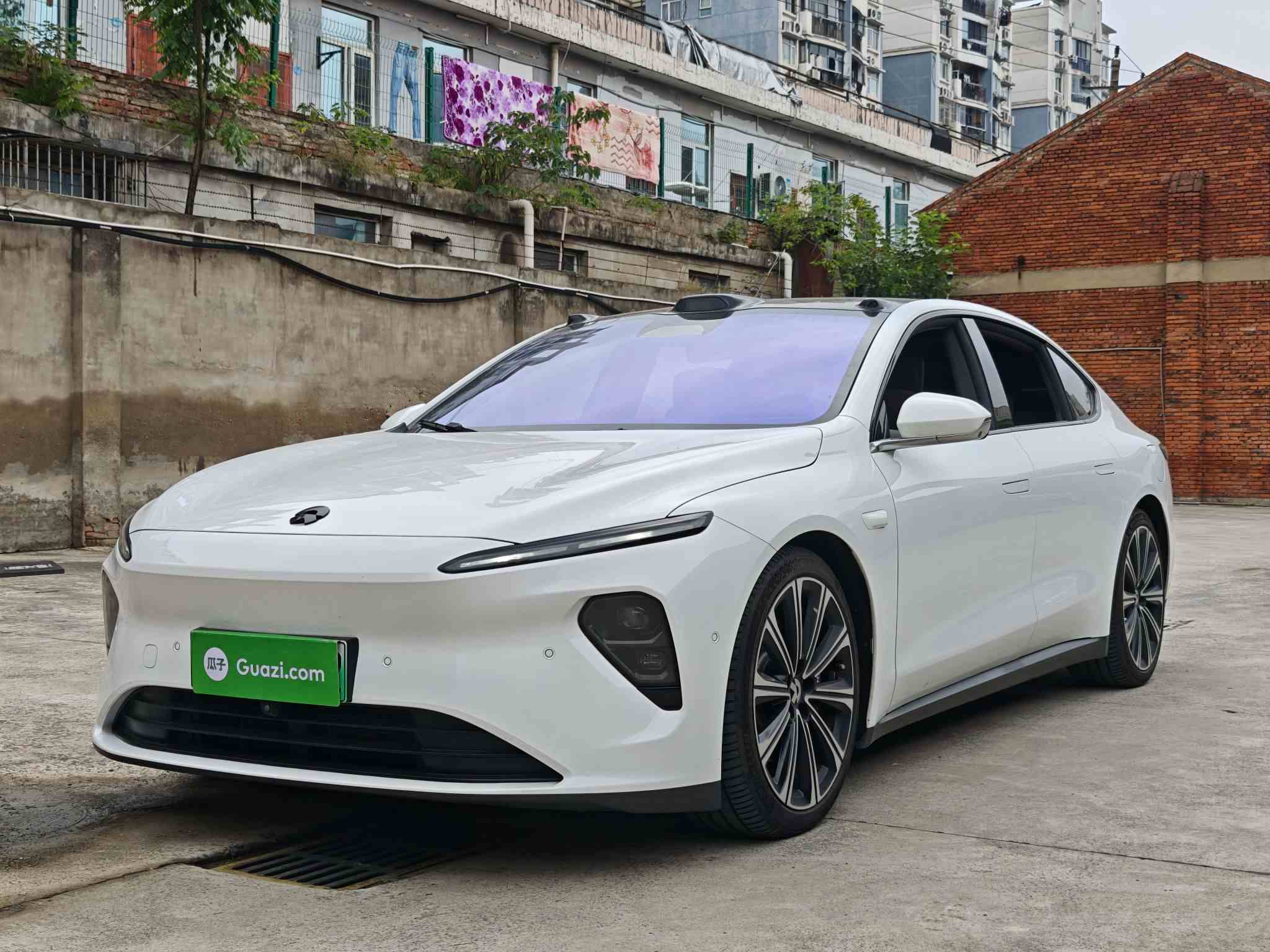 蔚来ET7 2024款 75kWh 行政签名版(1)