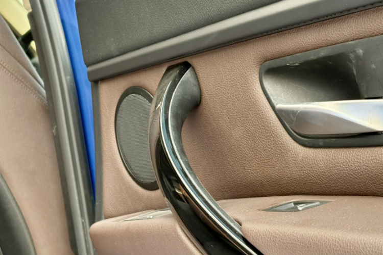 宝马3系 2019款 320Li M运动套装车身外观6003