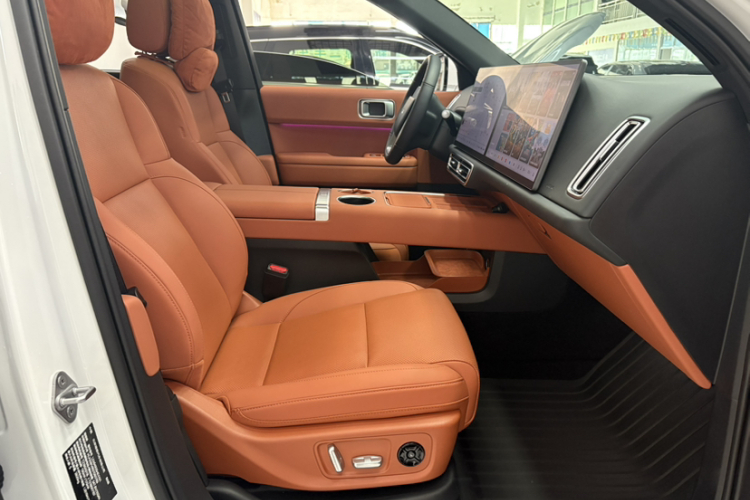 理想汽车 理想L6 2025款 Max 智能焕新版局部细节41