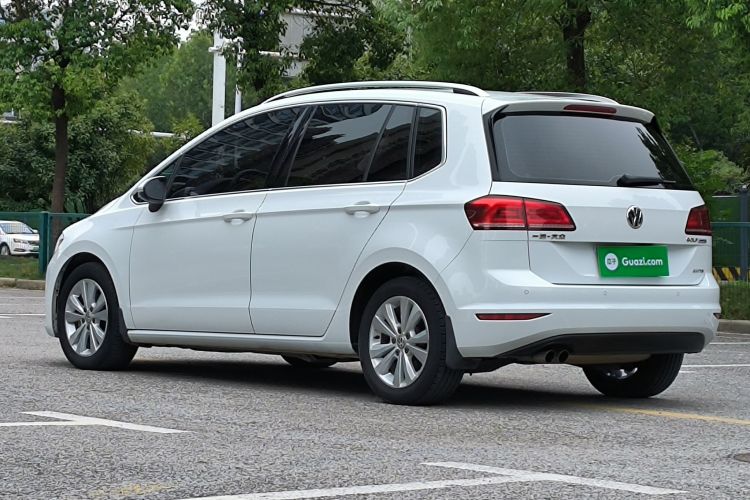 大众 高尔夫·嘉旅 2018款 230TSI 自动进取型车身外观6003