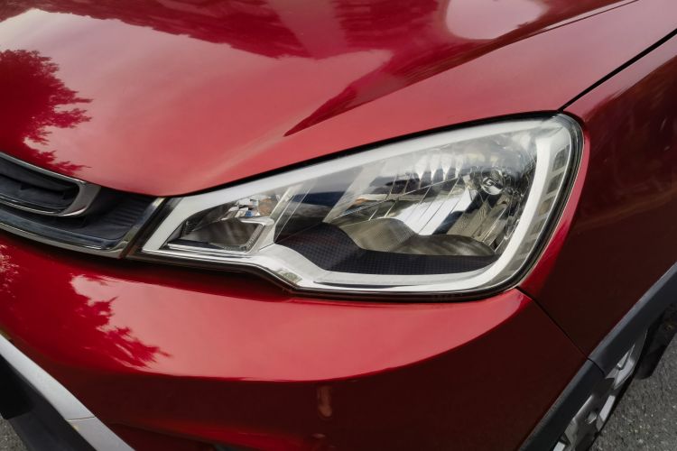 吉利汽车 远景X1 2017款 1.3L 自动玩家版局部细节36