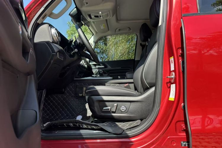 坦克300 2021款 越野版 2.0T 挑战者车身外观6007