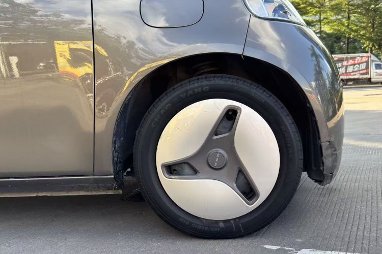 欧拉白猫 2020款 401km 长续航型车身外观6007