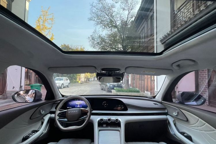 星途瑶光 2023款 400T 四驱奢享版中控内饰7003