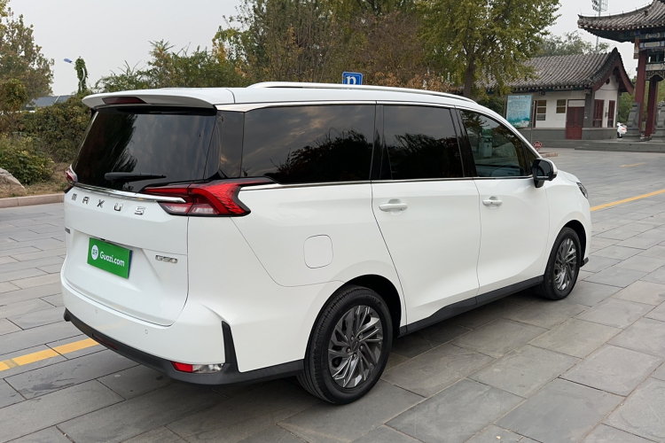 上汽大通MAXUS 大通G50 2020款 1.5T 自动豪华版车身外观6004