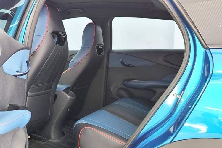 比亚迪 海豚 2023款 401km 骑士版中控内饰7008