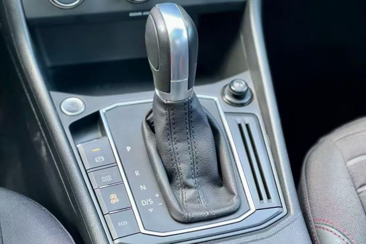 大众 朗逸 2023款 280TSI DSG星空满逸版中控内饰7002