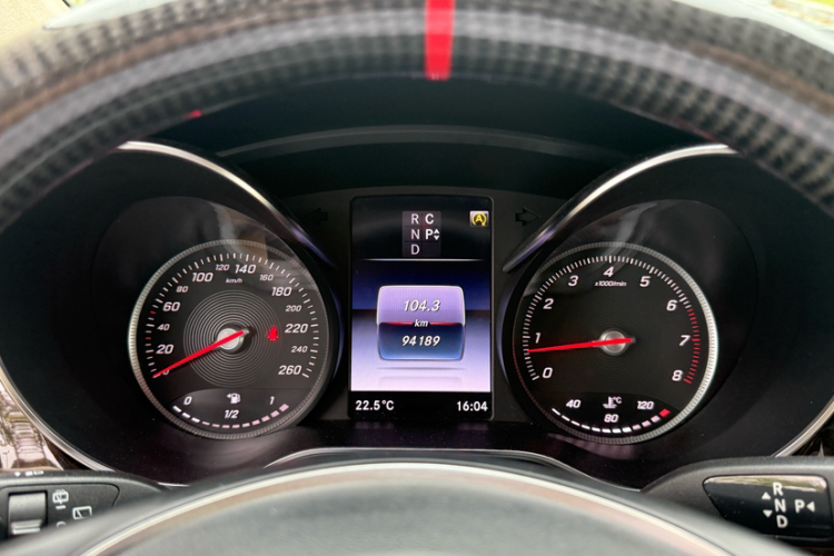 奔驰V级 2018款 V 260 L 尊贵加长版 国VI中控内饰15