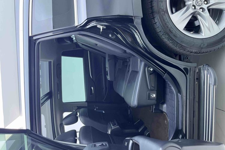 丰田 汉兰达 2018款 2.0T 四驱豪华版 7座 国VI中控内饰7002