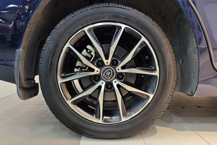 比亚迪 宋MAX 2017款 1.5T 自动智联精英型 7座车身外观6009