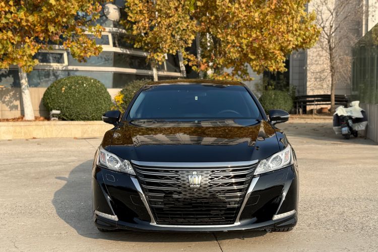 丰田 皇冠 2018款 2.0T 运动版车身外观6001