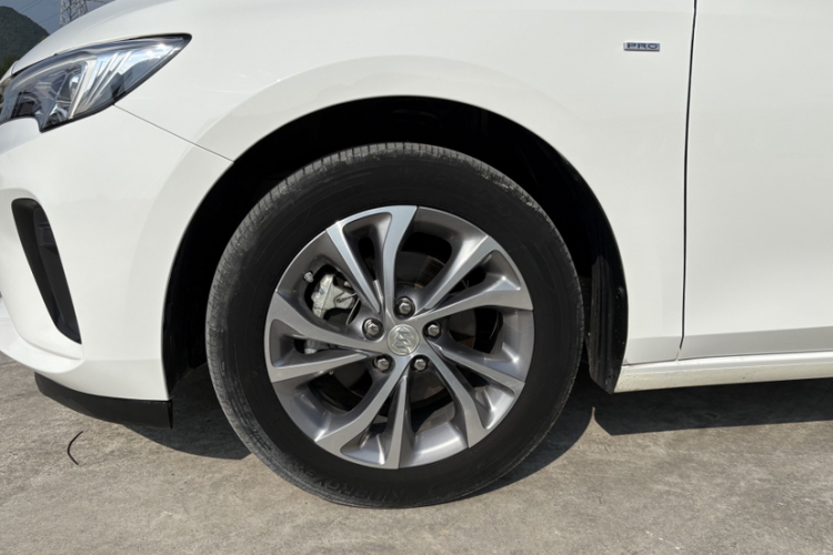 别克 威朗 2023款 Pro 乐享版车身外观6006