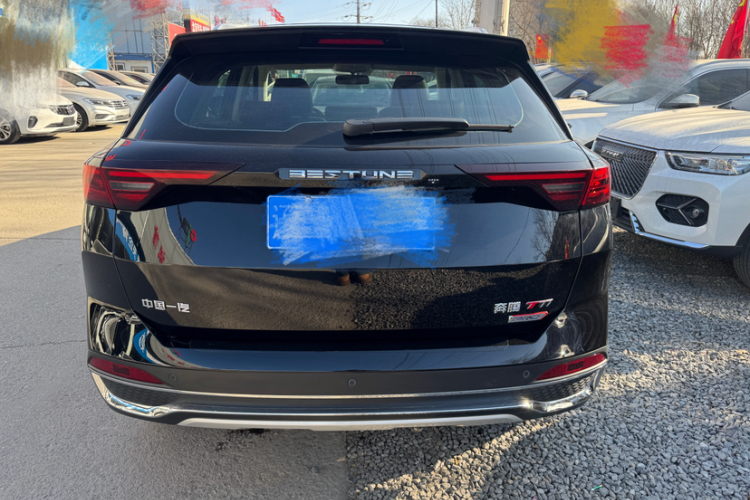 奔腾T77 2023款 1.5T 自动豪华型车身外观6003