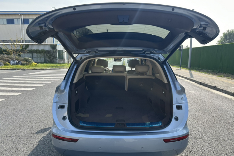 鸿蒙智行 问界M7 2024款 1.5T 后驱Plus版 5座车身外观6005