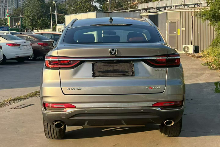 长安CS85 COUPE 2019款 1.5T DCT动版 国VI车身外观6007