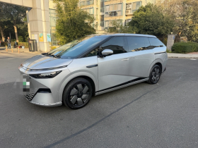 小鹏X9 2024款 702超长续航Pro