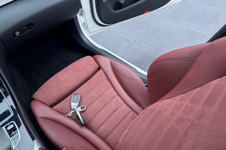 奔驰C级 2019款 C 260 运动版中控内饰7008