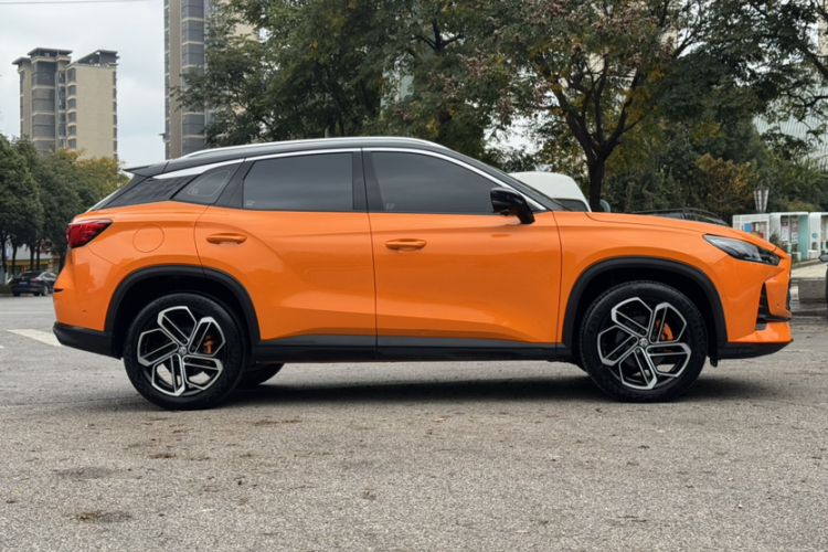 名爵 MG ONE 2022款 α-数智运动系列 1.5T 进阶版车身外观6012