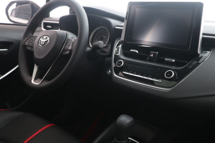 丰田 卡罗拉 2021款 双擎 1.8L E-CVT精英版中控内饰7003
