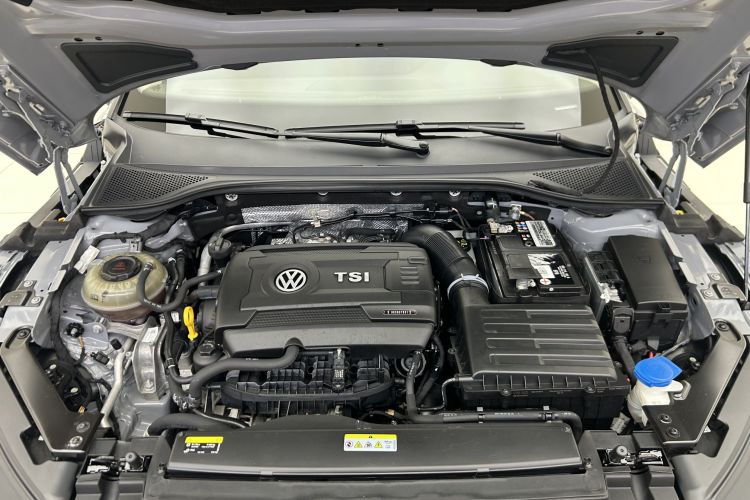 一汽-大众CC 2021款 380TSI 夺目版中控内饰7008