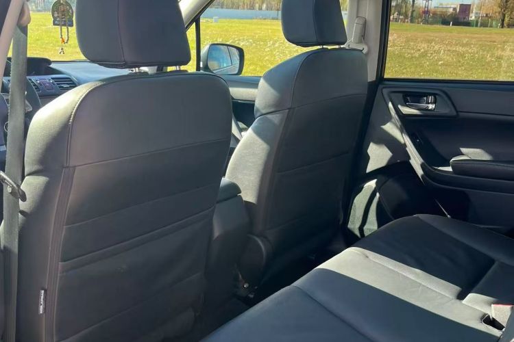 斯巴鲁 森林人 2016款 2.5i 豪华导航版中控内饰7002