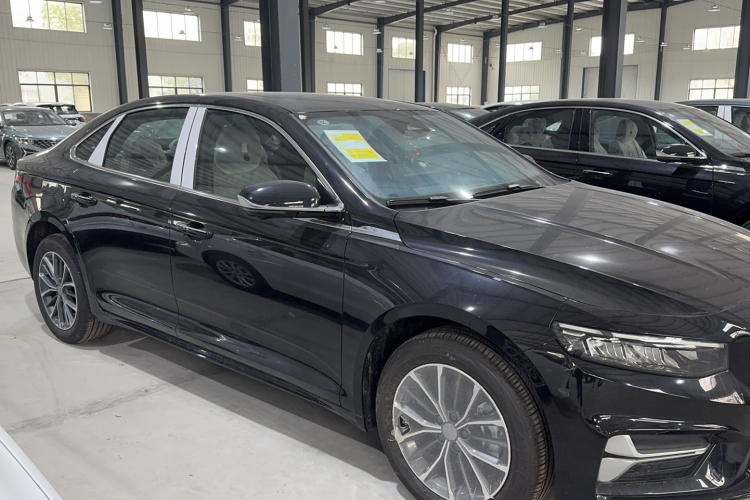 吉利汽车 星瑞 2025款 东方曜 1.5TD 扶摇版车身外观6002