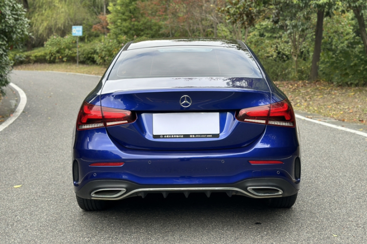 奔驰A级 2020款 A 200 L 运动轿车车身外观6007