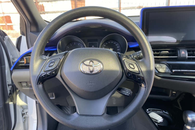 丰田C-HR 2020款 2.0L 领先版局部细节13