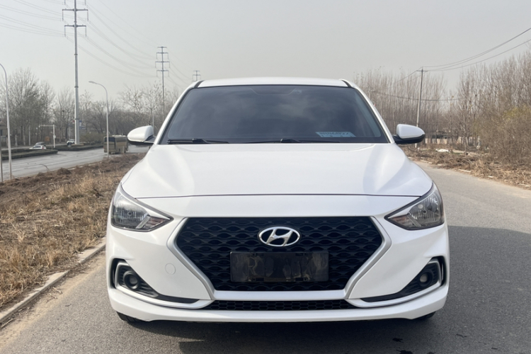 现代 悦动 2018款 1.6L 自动悦目版GL 国VI车身外观6005