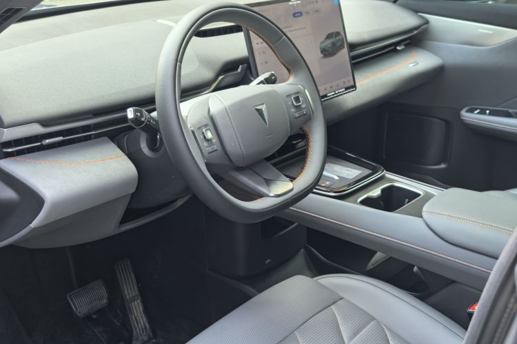 深蓝汽车 深蓝S05 2024款 510Plus纯电版中控内饰7011