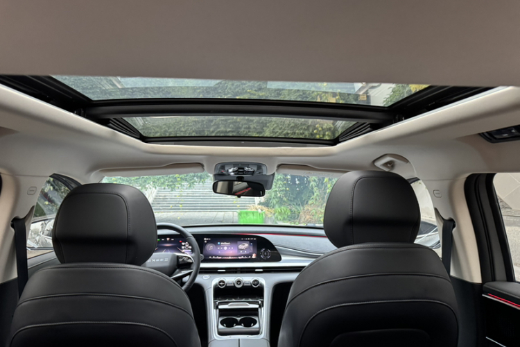 星途凌云 2024款 300T 两驱星耀版中控内饰7006